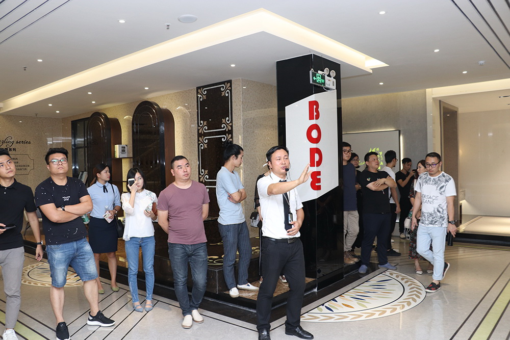 了解午夜成人小电影的企業文化和成人午夜福利网站